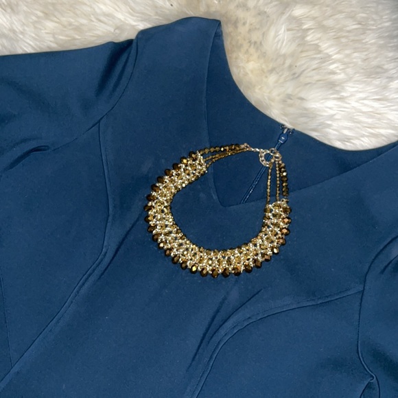 New. Thick dress. - Picture 4 of 5